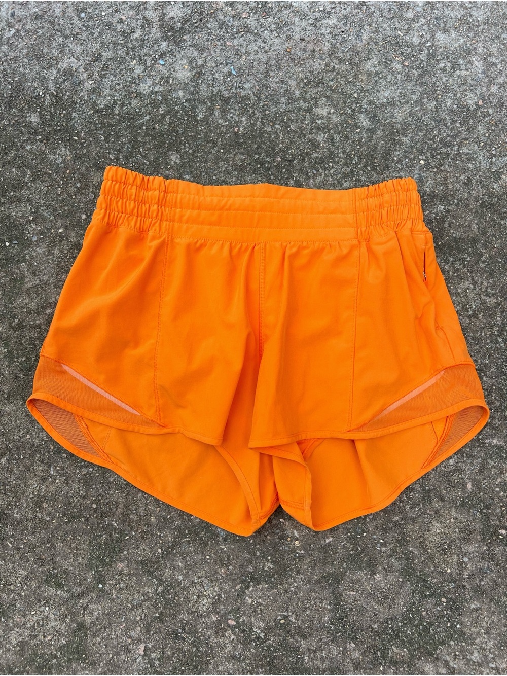 Lululemon Hotty Hot High Rise 2.5” Highlight Orange Soda Running Shorts Size 6